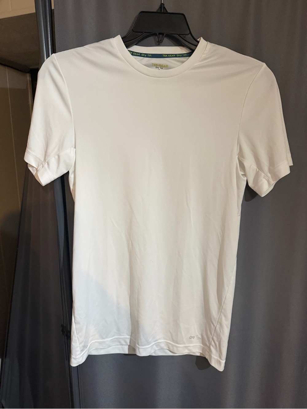 tek gear White Short Sleeve Crew Neck Performance Tee